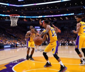 湖人白菜价签下42.3%三分命中率锋线球员，佩林卡智慧引援解析及未来展望